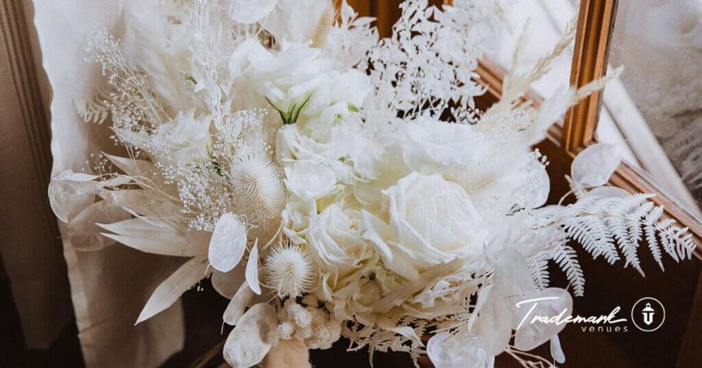 wedding flowers: winter